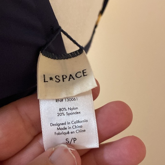 L*Space Finneas bikini top in purple / grey size small NWOT - Picture 2 of 5